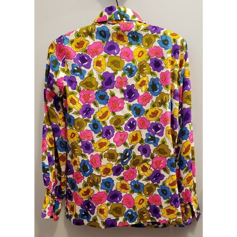 1960's maximalist vintage floral button down blouse - Picture 2 of 5